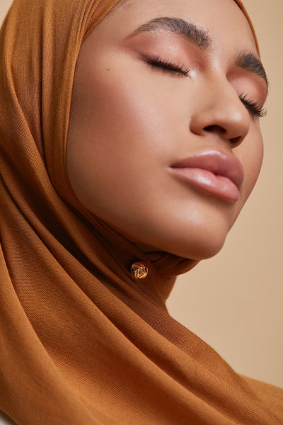gold hijab magnet – Latifa Label