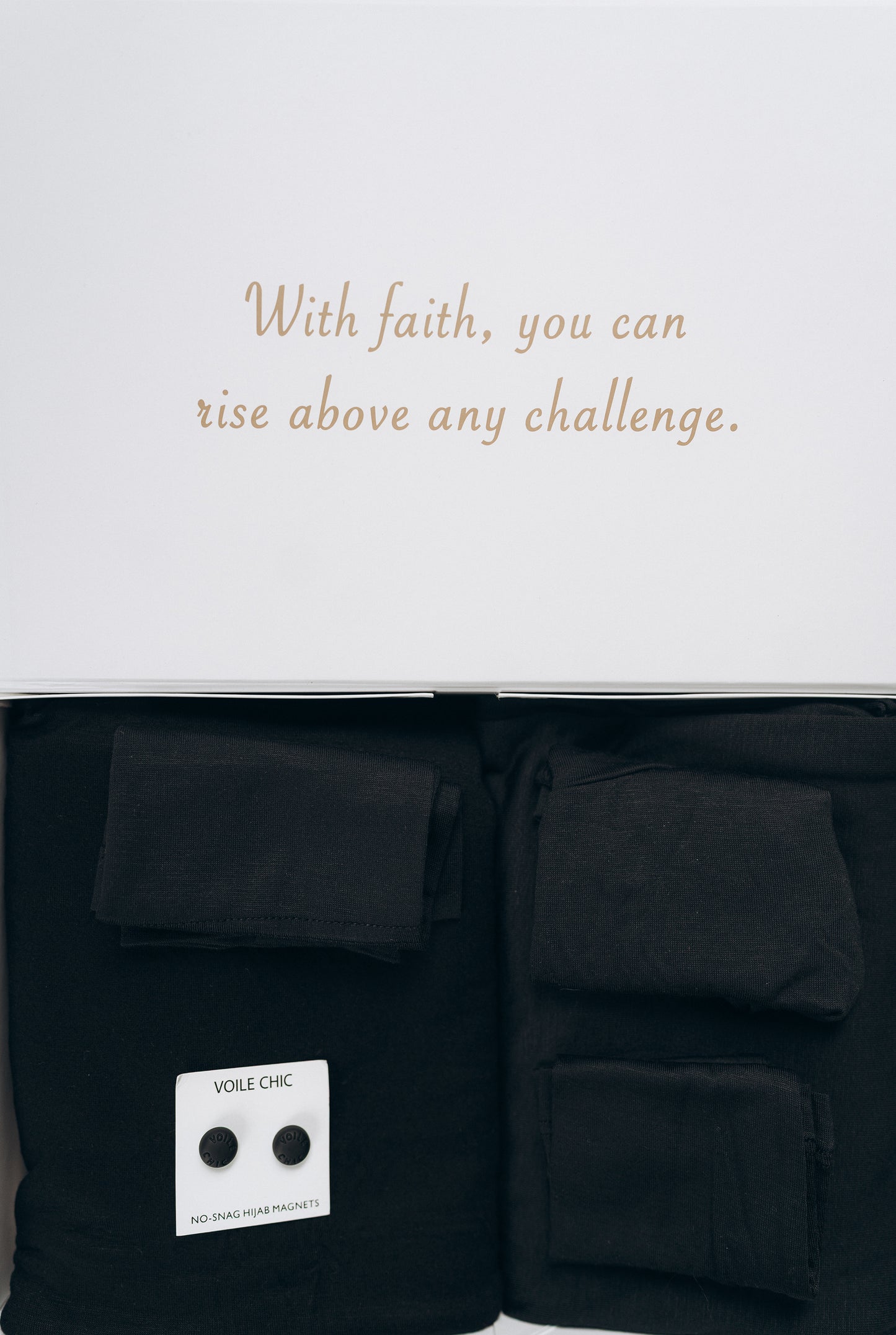 Black Essentials - Gift Set
