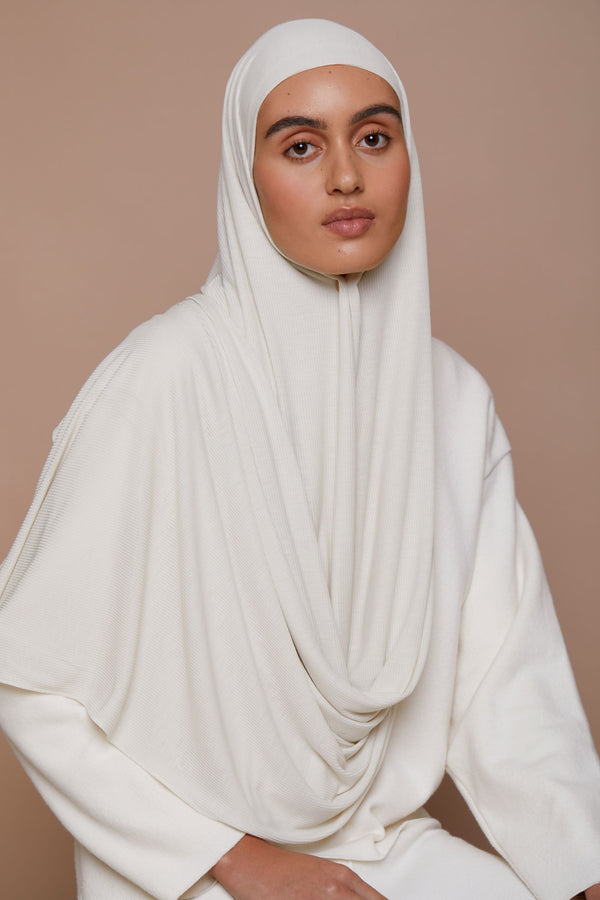 Instant Bamboo Ribbed Jersey Hijab - Grey – Voile Chic - USA