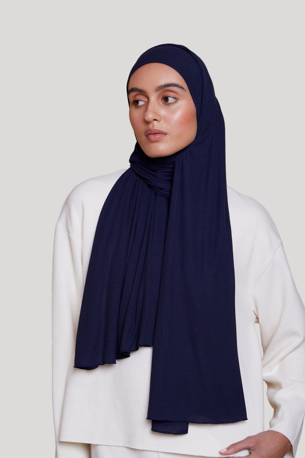 Musulman En Mousseline De Soie Hijabs Pour Femme Solide Headwraps Long Musulman En Mousseline De Soie Hijabs Pour Femme Solide Headwraps Long