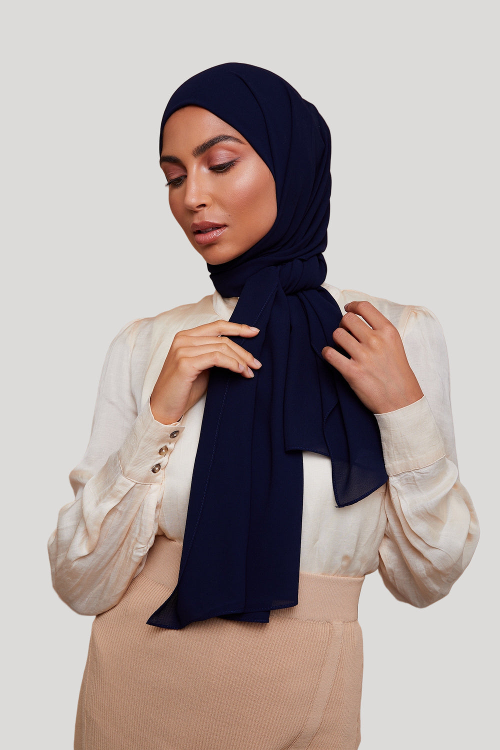 Hijab Foulard Donna In Chiffon – Madina – 180x70 Cm – Elegante E Multistagione - Foto 3