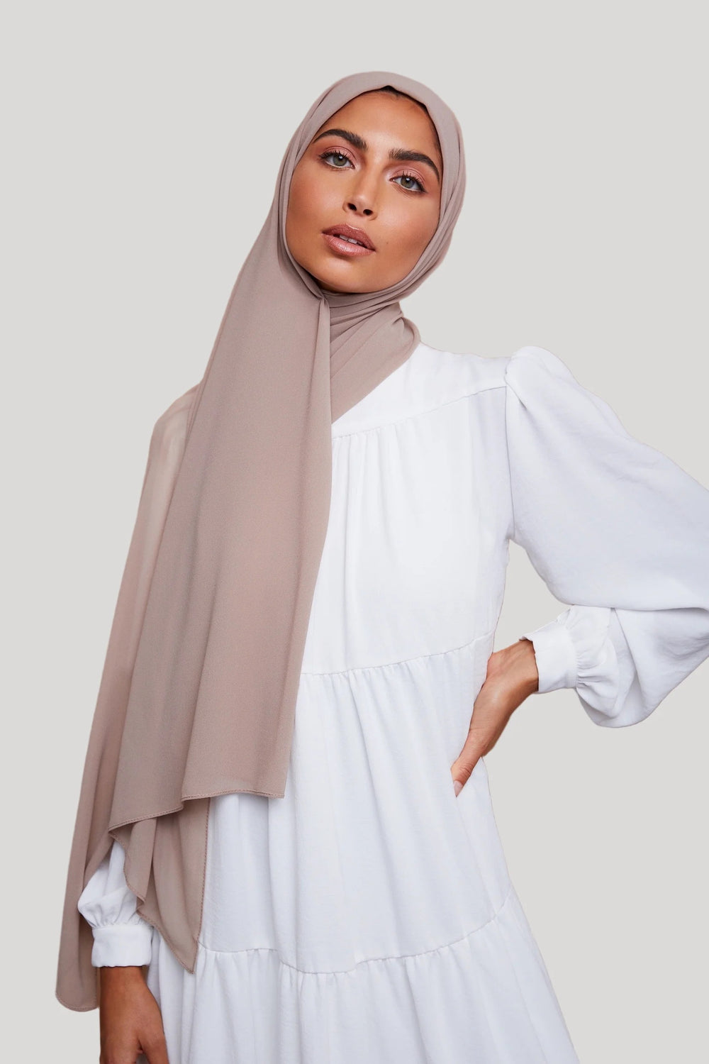 VOILE CHIC Luxury Chiffon Hijab Scarf for Women - Made in Turkey - Islamic Head Scarf Wrap for Muslim - Nude VOILE CHIC Luxury Chiffon Hijab Scarf for Women - Made in Turkey - Islamic Head Scarf Wrap for Muslim - Nude