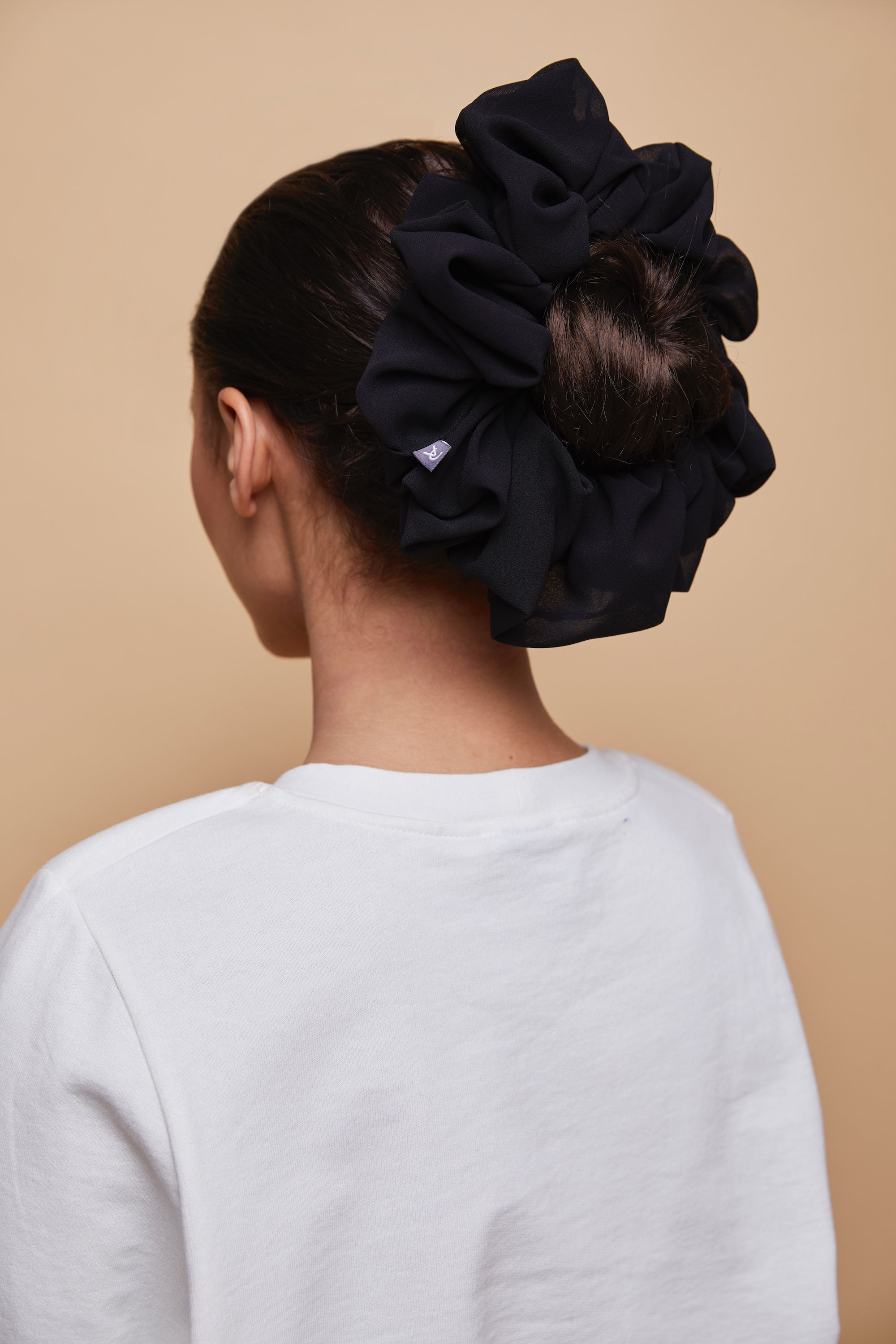 Chiffon Shaping Scrunchie - Black