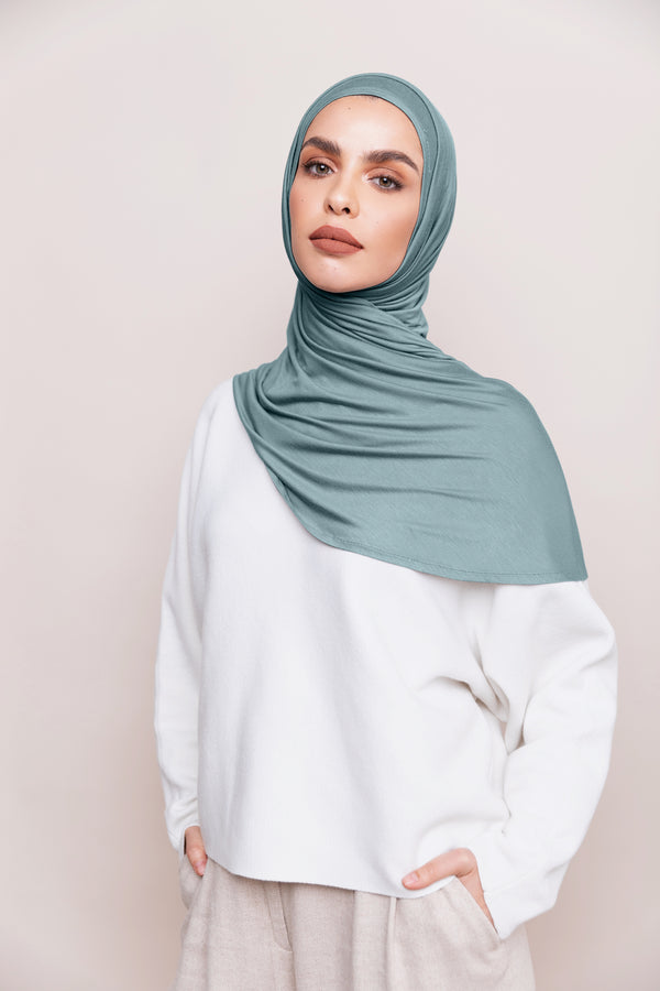 Jersey Hijab: Vivid Turquoise Adult Regular Wrap