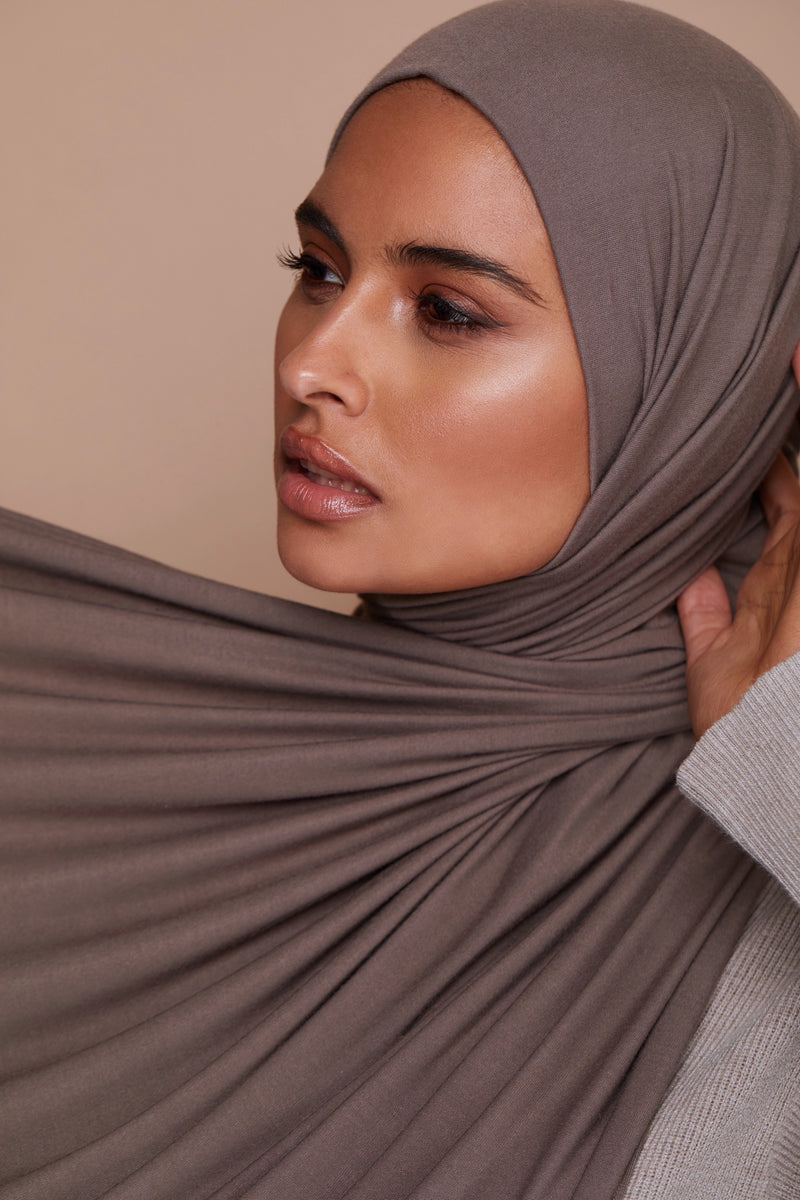 Voile Chic Premium Jersey Hijab - Stone